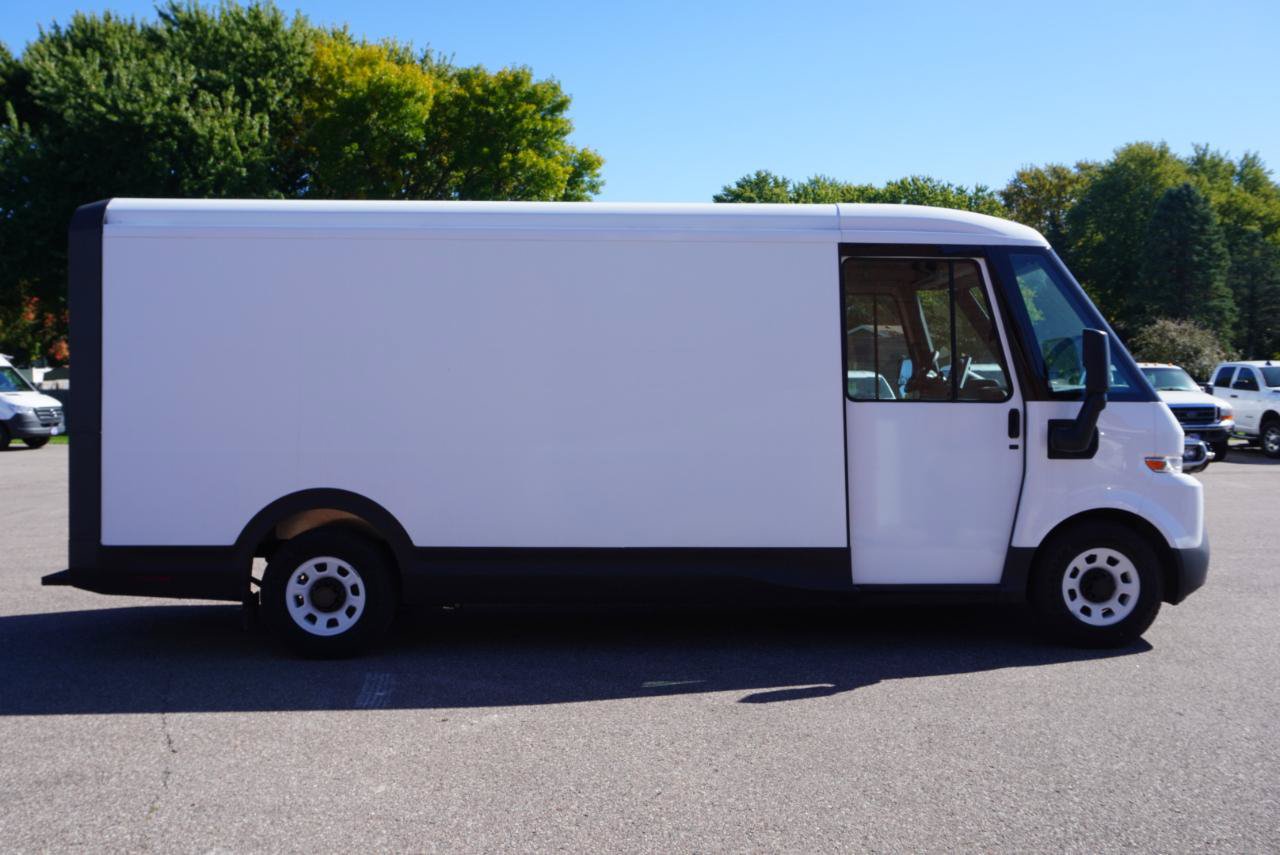 Used 2025 Chevrolet Brightdrop 600 AWD/4WD image 6