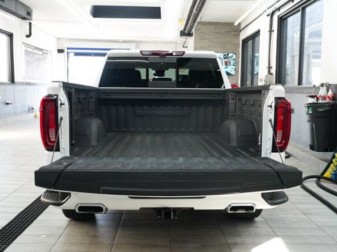 Used 2024 GMC Sierra 1500 Denali w/ Denali Reserve Package AWD/4WD image 41