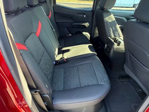 Used 2026 Chevrolet Colorado Z71 image 19