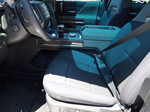 New 2025 GMC Hummer EV 3X w/ Battery Pack, 24 Module Pack image 11