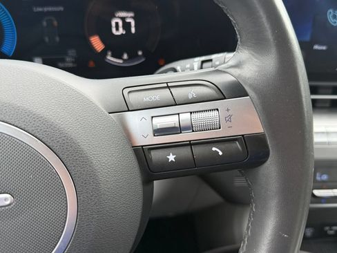 Used 2024 Hyundai Kona SEL AWD/4WD image 34
