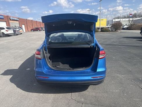 Used 2019 Ford Fusion SE image 22