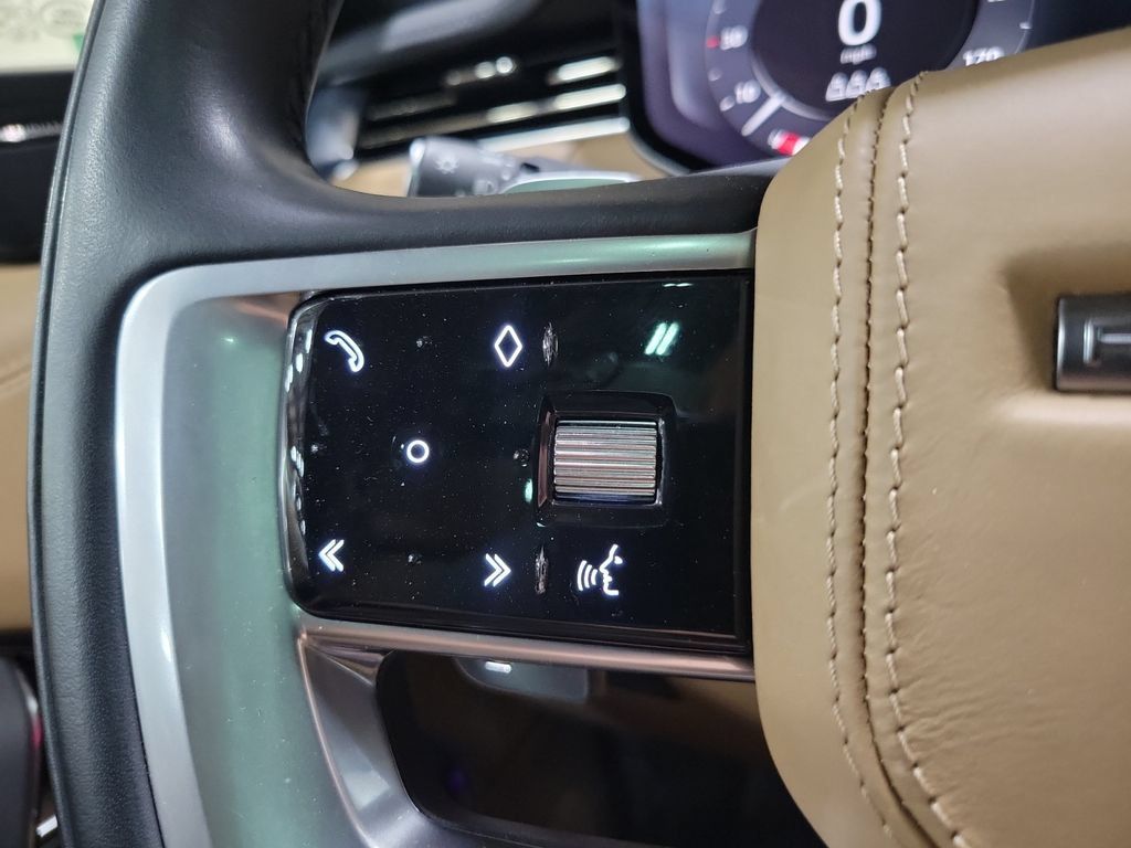 Used 2023 Land Rover Range Rover SE AWD/4WD image 15