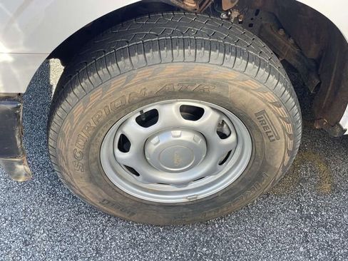 Used 2024 Ford F150 XL image 7