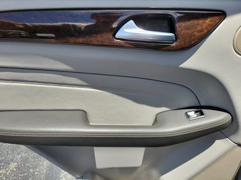Used 2012 Mercedes-Benz ML 350 4MATIC image 18