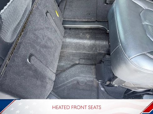 Used 2019 Chrysler Pacifica Touring-L FWD image 16