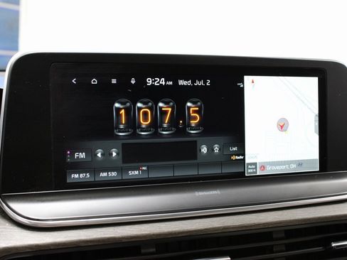 Used 2022 Kia Telluride EX w/ EX Premium Package image 2