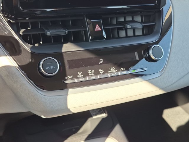Certified 2025 Toyota Corolla LE w/ LE Premium Package FWD image 14