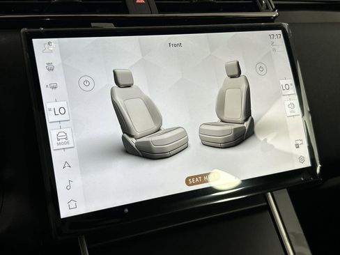 Certified 2026 Land Rover Range Rover Velar Dynamic SE image 20