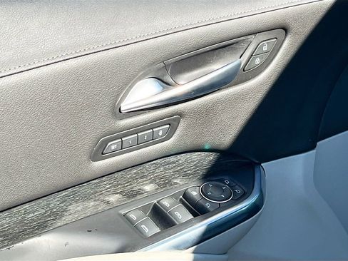 Used 2021 Cadillac XT4 Premium Luxury w/ Driver Awareness Package image 17