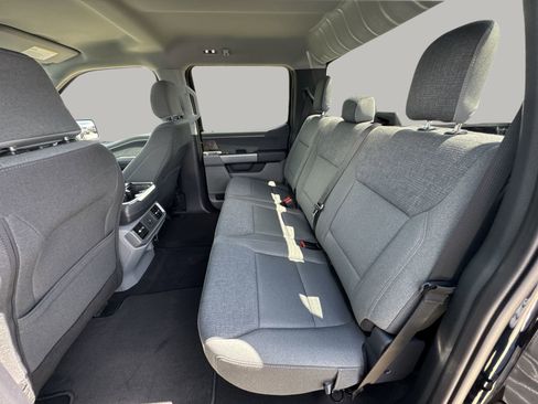 Used 2025 Ford F150 Lightning XLT image 46