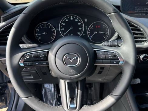 Used 2025 MAZDA MAZDA3 Carbon image 17