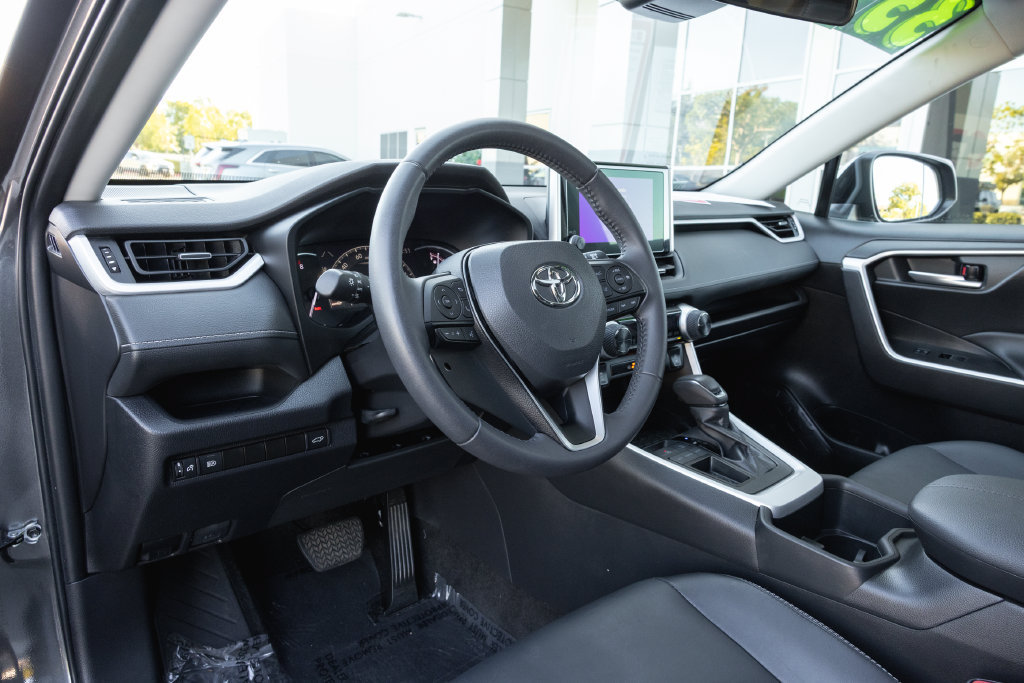Certified 2023 Toyota RAV4 XLE Premium FWD image 10