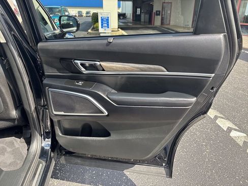 Used 2022 Kia Telluride SX image 14