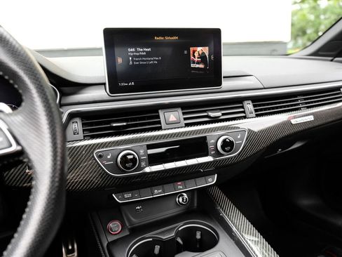Used 2018 Audi RS 5 AWD/4WD image 29
