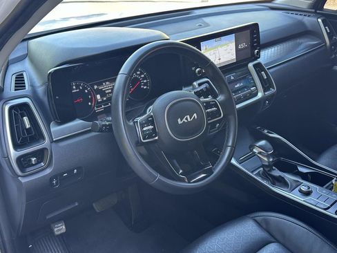 Used 2022 Kia Sorento S w/ Panoramic Sunroof Package FWD image 32
