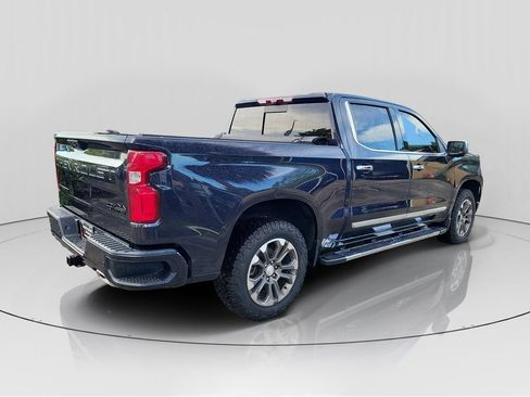 Used 2023 Chevrolet Silverado 1500 High Country w/ Technology Package AWD/4WD image 7