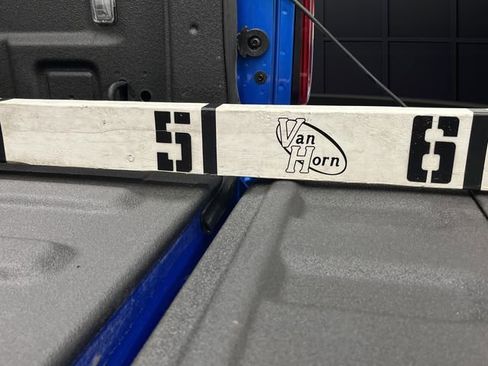 Used 2023 Jeep Gladiator Rubicon w/ Cold Weather Group image 15