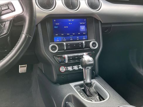 Used 2022 Ford Mustang Premium image 6