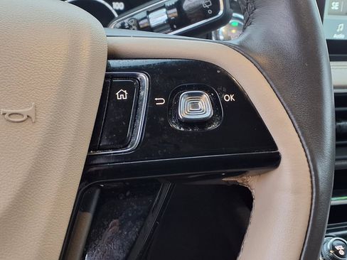 Certified 2022 Lincoln Corsair AWD w/ Premium Package image 22