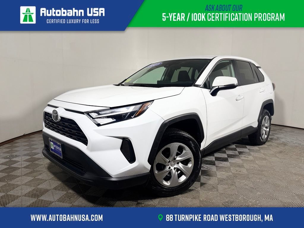 Used 2023 Toyota RAV4 LE AWD/4WD image 1