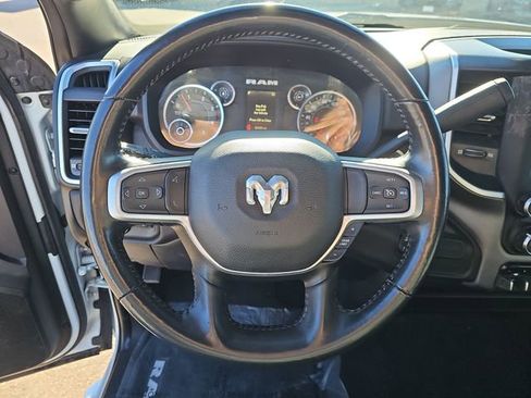 Used 2024 RAM 2500 Big Horn AWD/4WD image 18