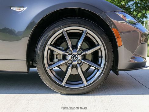 Used 2017 MAZDA MX-5 Miata RF Grand Touring RWD image 50