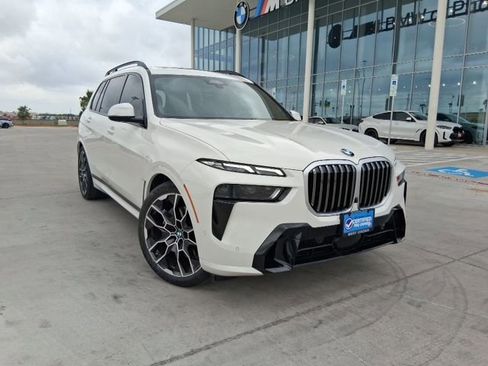 Used 2025 BMW X7 xDrive40i w/ Executive Package AWD/4WD image 1