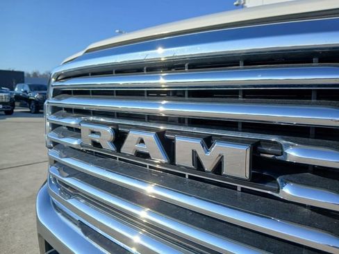Used 2024 RAM 3500 Limited w/ Safety Group image 35