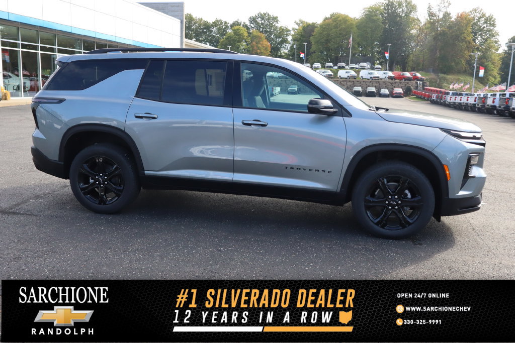 New 2027 Chevrolet Traverse LT w/ Midnight/Sport Edition AWD/4WD image 1