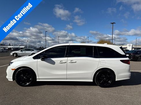 Certified 2024 Honda Odyssey Sport image 4