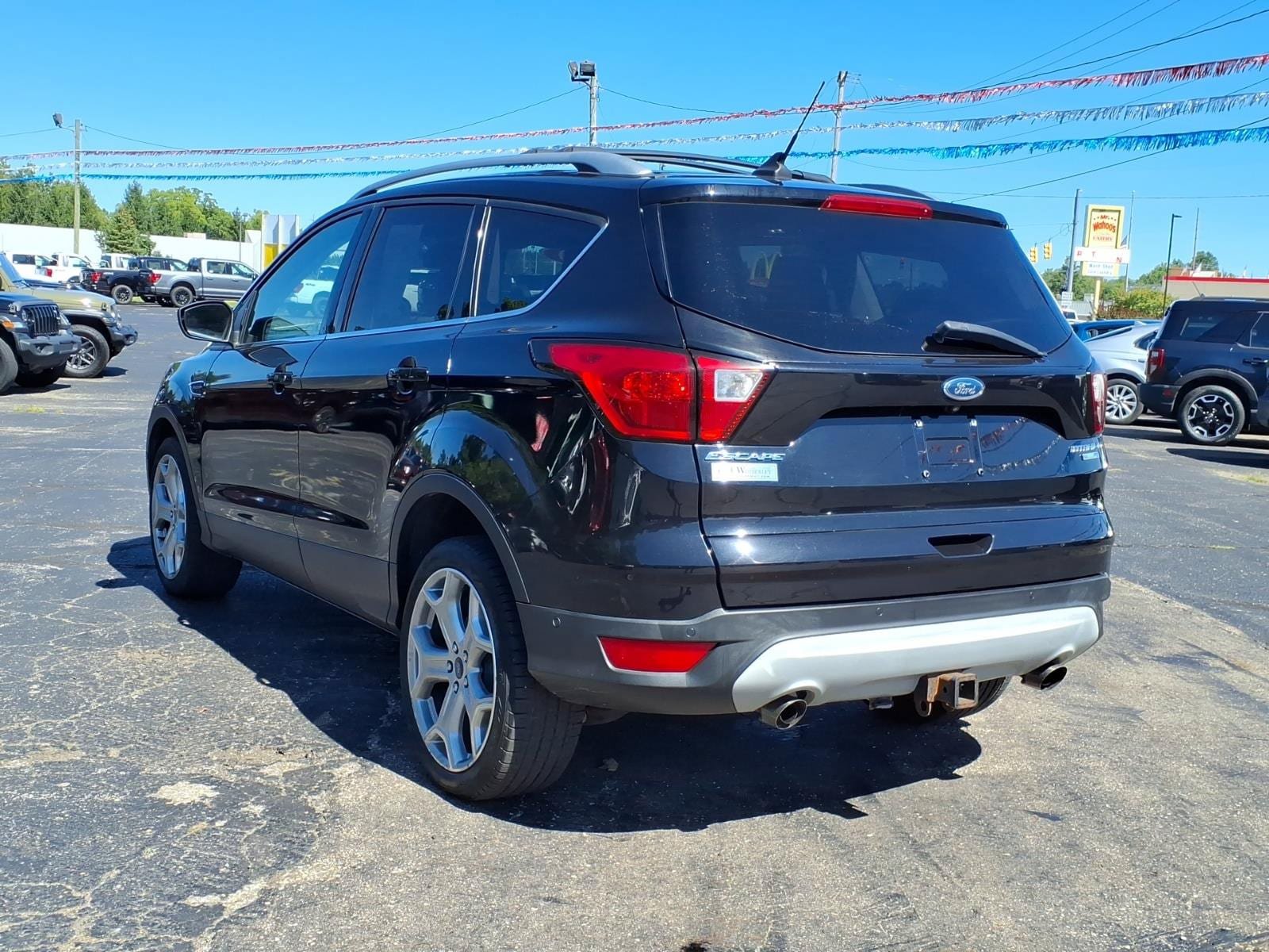 Used 2019 Ford Escape Titanium AWD/4WD image 16