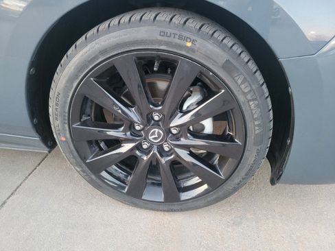 Used 2025 MAZDA MAZDA3 s image 12