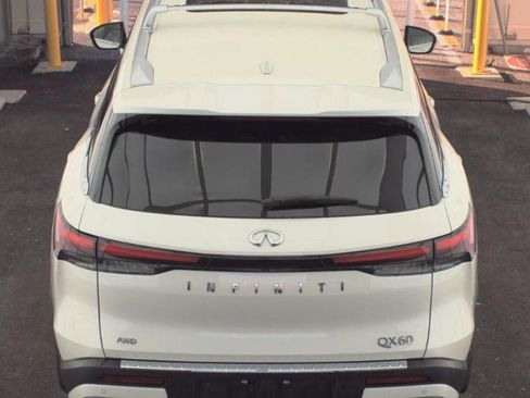 Certified 2023 INFINITI QX60 Sensory w/ Vision Package image 2