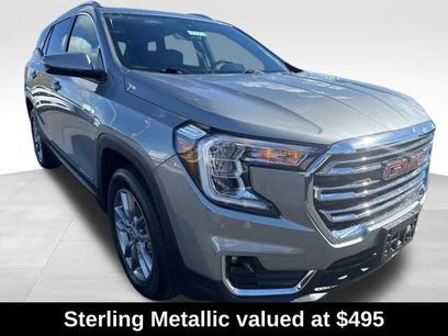 Used 2024 GMC Terrain SLT