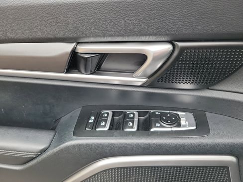 Used 2024 Kia Telluride S w/ S Sunroof Package image 19