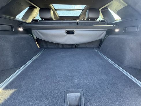 Used 2025 Cadillac XT5 Premium Luxury image 23