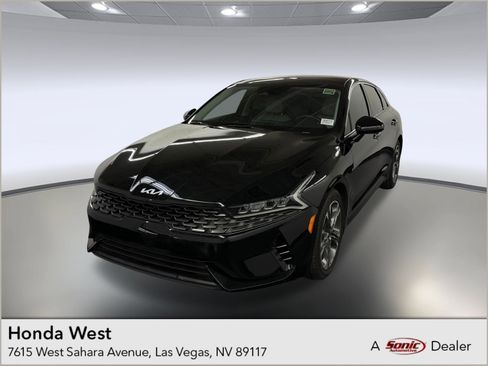 Used 2022 Kia K5 EX image 1