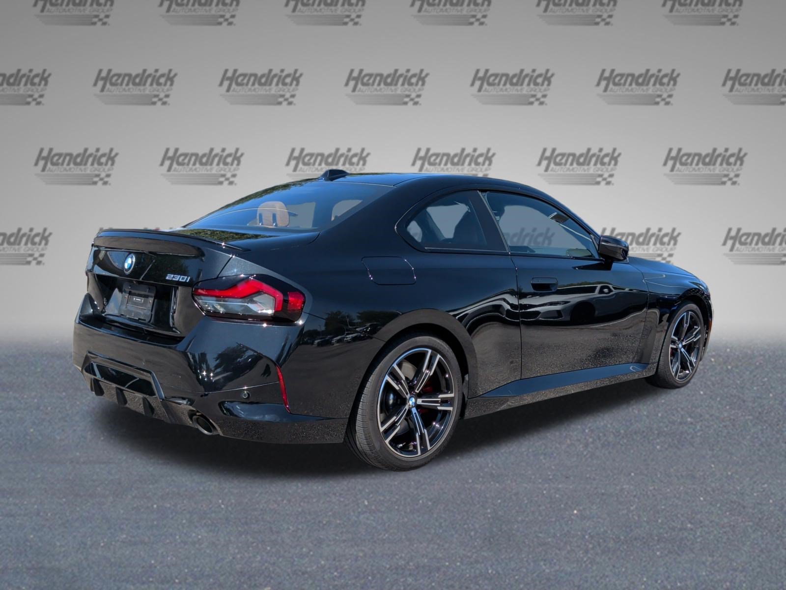Used 2024 BMW 230i Coupe w/ Premium Package RWD image 7