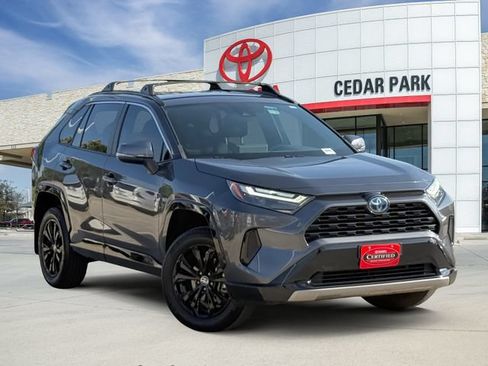 Used 2023 Toyota RAV4 SE AWD/4WD image 1