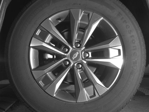 Used 2025 Chevrolet Equinox LT FWD image 14