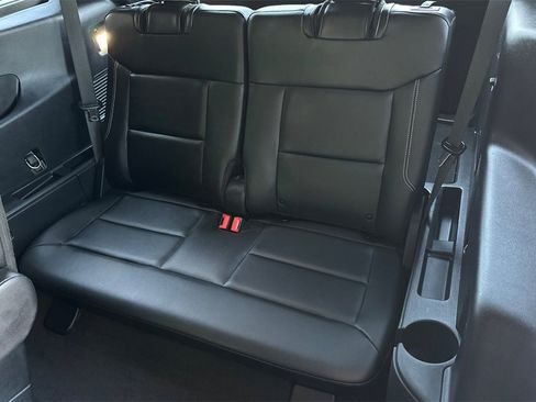 Used 2022 Ford Explorer ST w/ ST Street Pack image 18