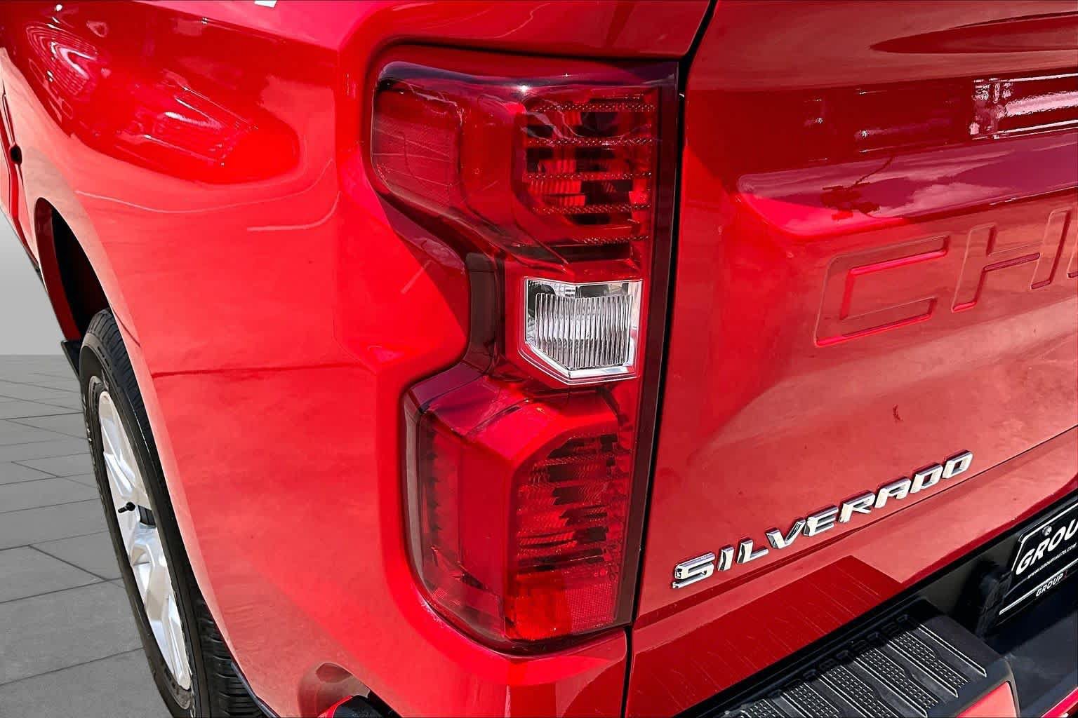 Used 2024 Chevrolet Silverado 1500 Custom AWD/4WD image 29