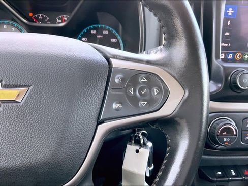 Used 2022 Chevrolet Colorado Z71 image 23
