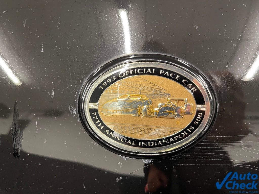 Used 1993 Chevrolet Camaro Z28 RWD image 21
