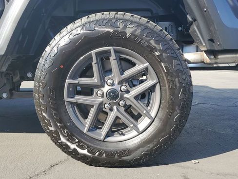 New 2026 Jeep Gladiator Sport image 6