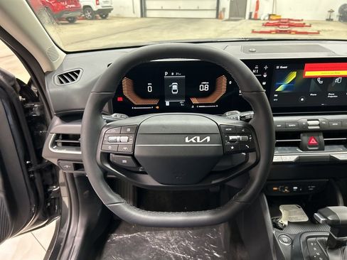 New 2026 Kia K4 EX image 14