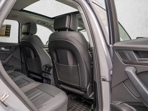 Used 2024 Audi Q5 2.0T Premium Plus image 26