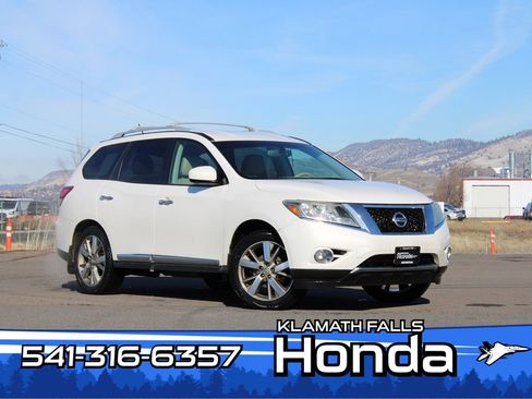 Used 2014 Nissan Pathfinder Platinum image 1