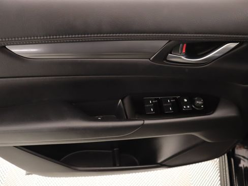 Used 2025 MAZDA CX-5 AWD 2.5 S w/ Preferred Package image 16